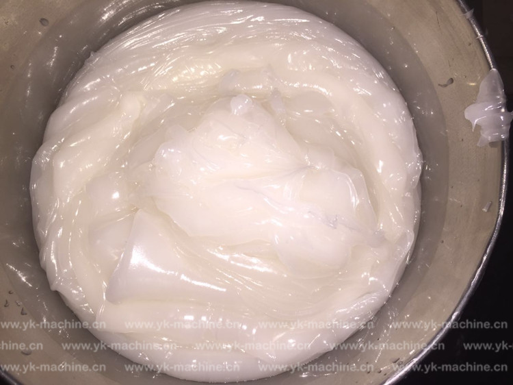 无锡中医院到永利88858cc·VIP认证进行活络膏乳化机及单灌机试机！